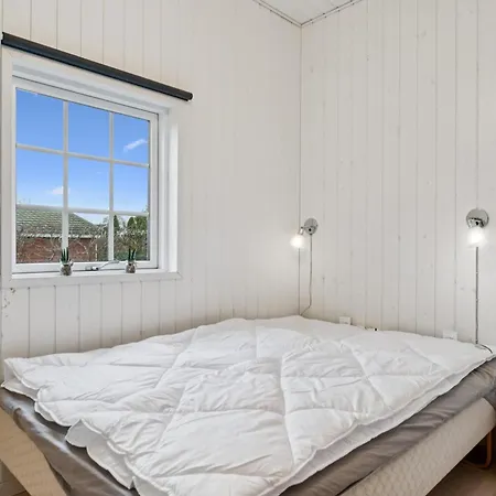 Feriehus Cozy For 6 Near One Of Jutlands Beaches Grenå